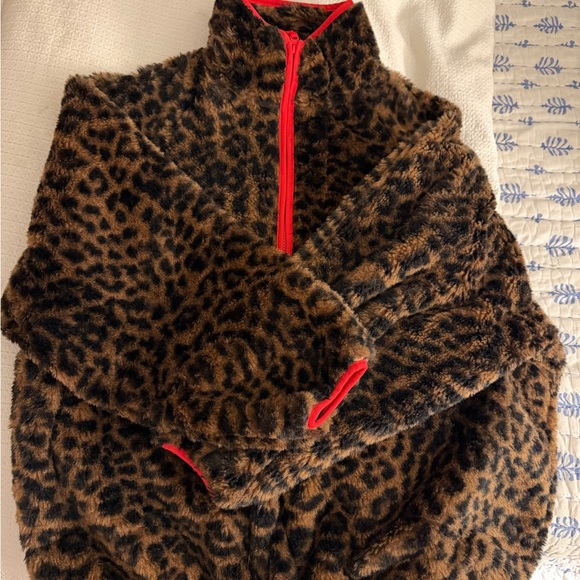Rumored Jackets & Blazers - Cheetah print fleece